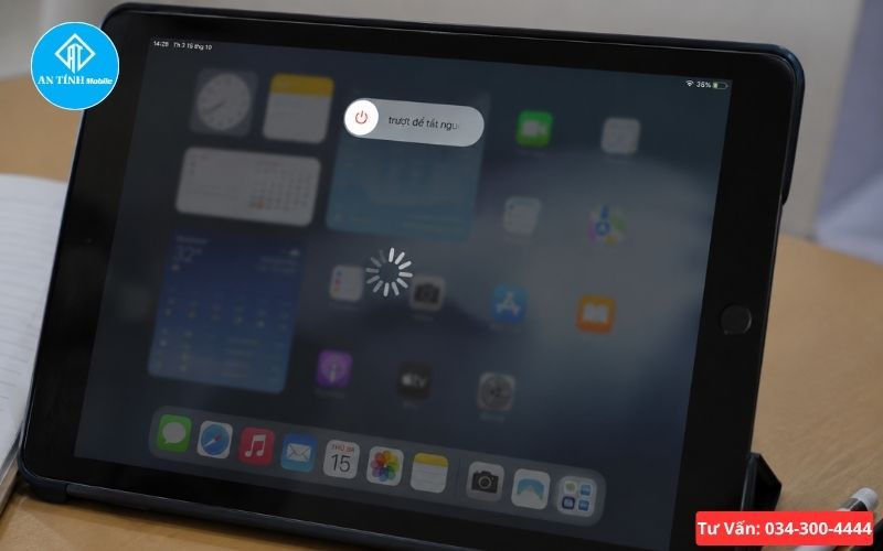 iPad tự nhiên tắt nguồn khi phần trăm pin còn nhiều