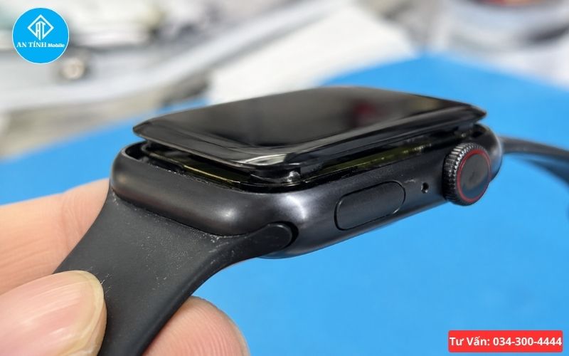 Apple Watch bị chai pin, pin phù